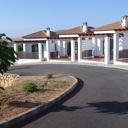 Camping La Sierrecilla Humilladero ภายนอก รูปภาพ