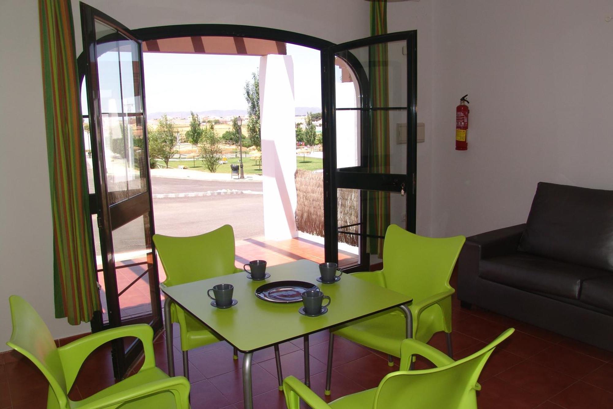 Camping La Sierrecilla Humilladero ภายนอก รูปภาพ